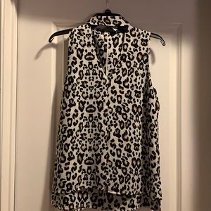 High neck leopard blouse
